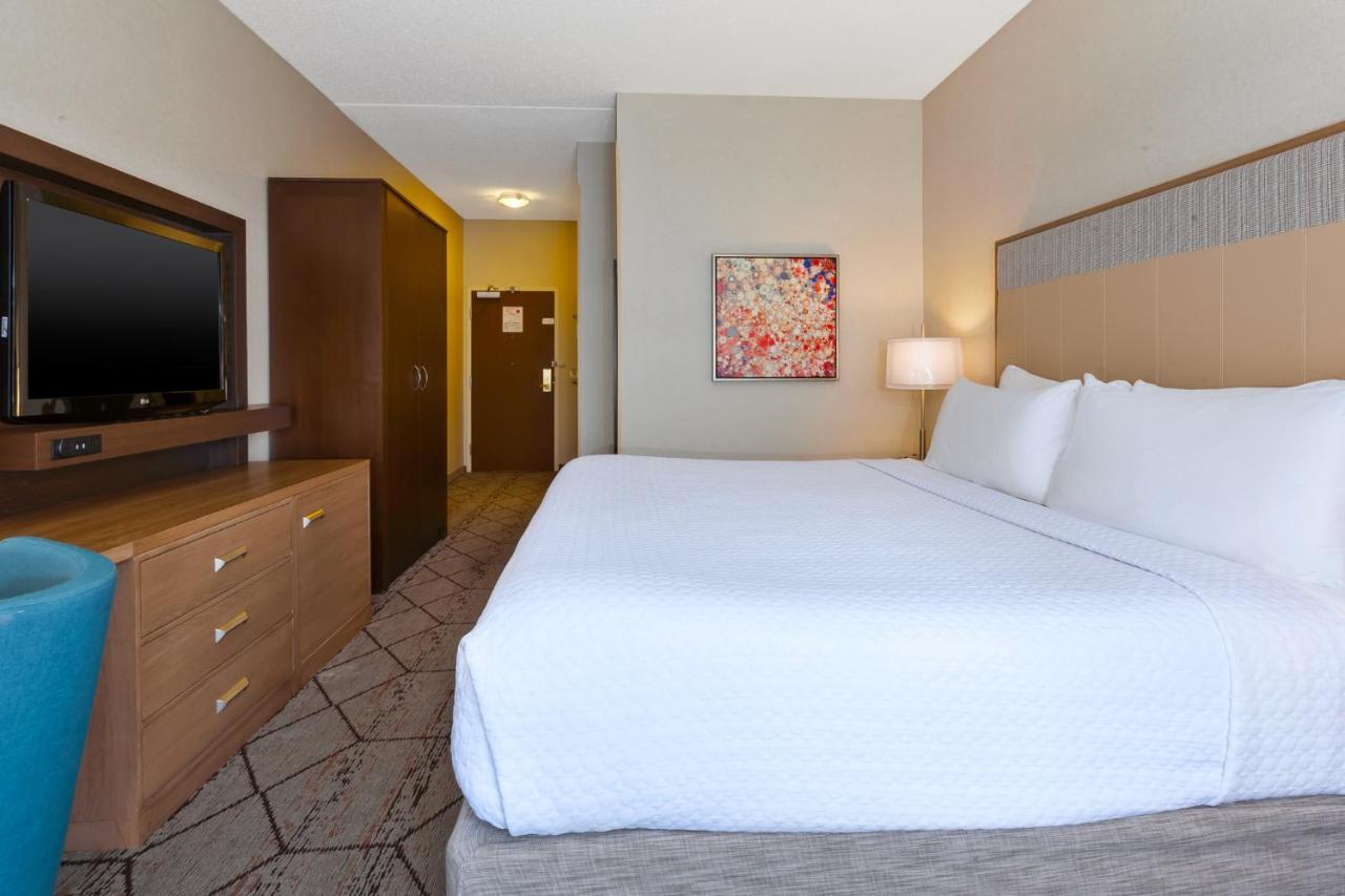 Hotel Crowne Plaza Columbus North - Worthington By Ihg Zewnętrze zdjęcie