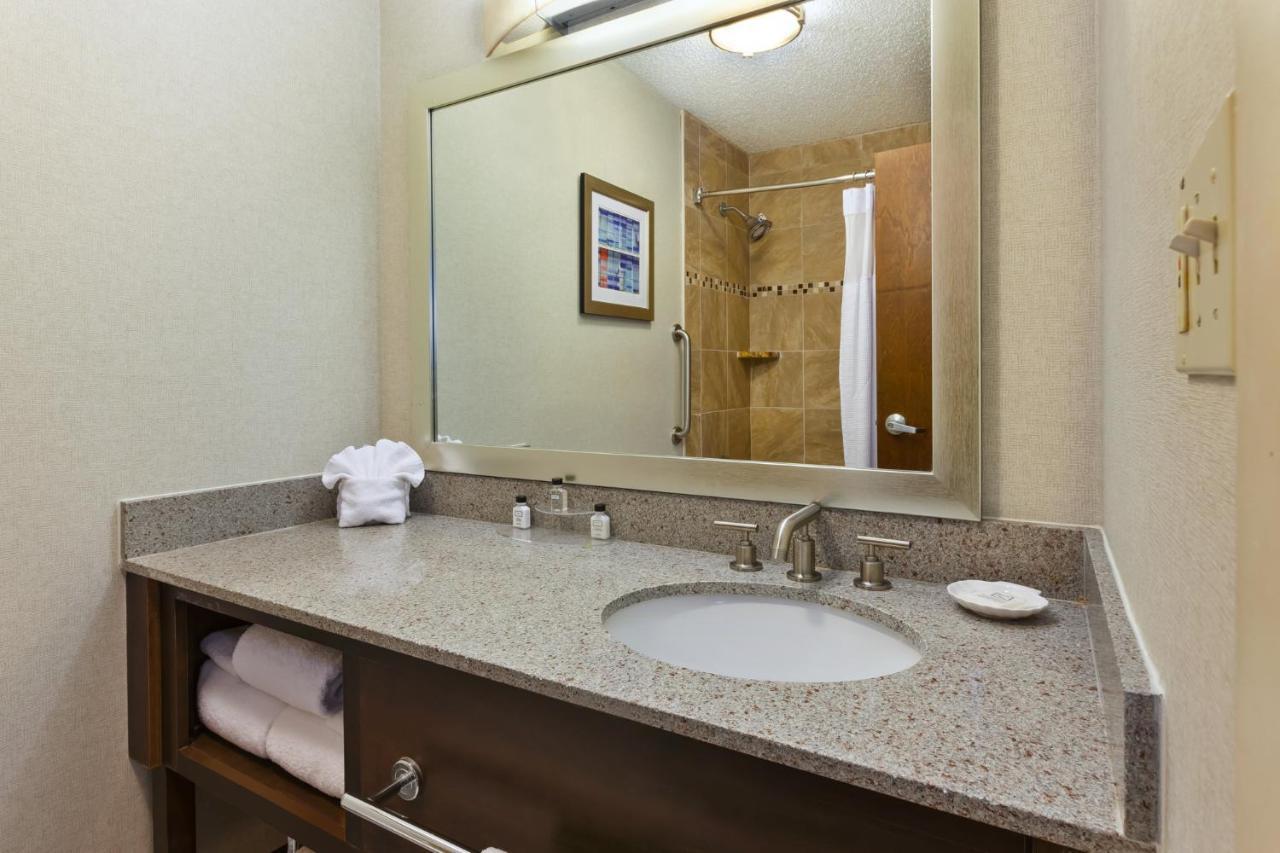 Hotel Crowne Plaza Columbus North - Worthington By Ihg Zewnętrze zdjęcie