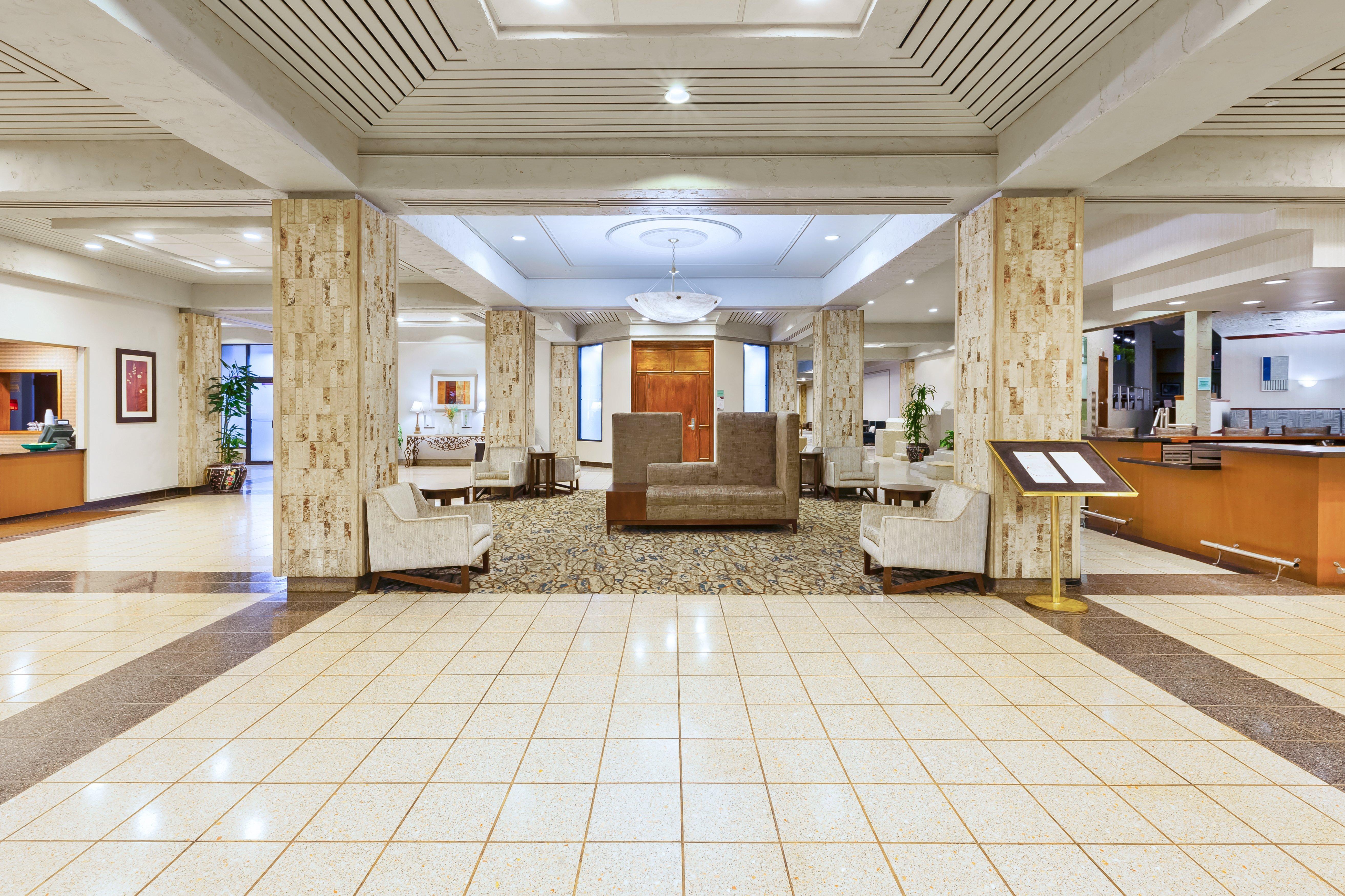 Hotel Crowne Plaza Columbus North - Worthington By Ihg Zewnętrze zdjęcie