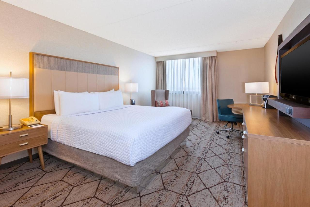 Hotel Crowne Plaza Columbus North - Worthington By Ihg Zewnętrze zdjęcie